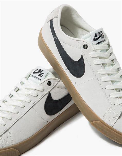 nike blazer lowsilber weiß|white blazers for men.